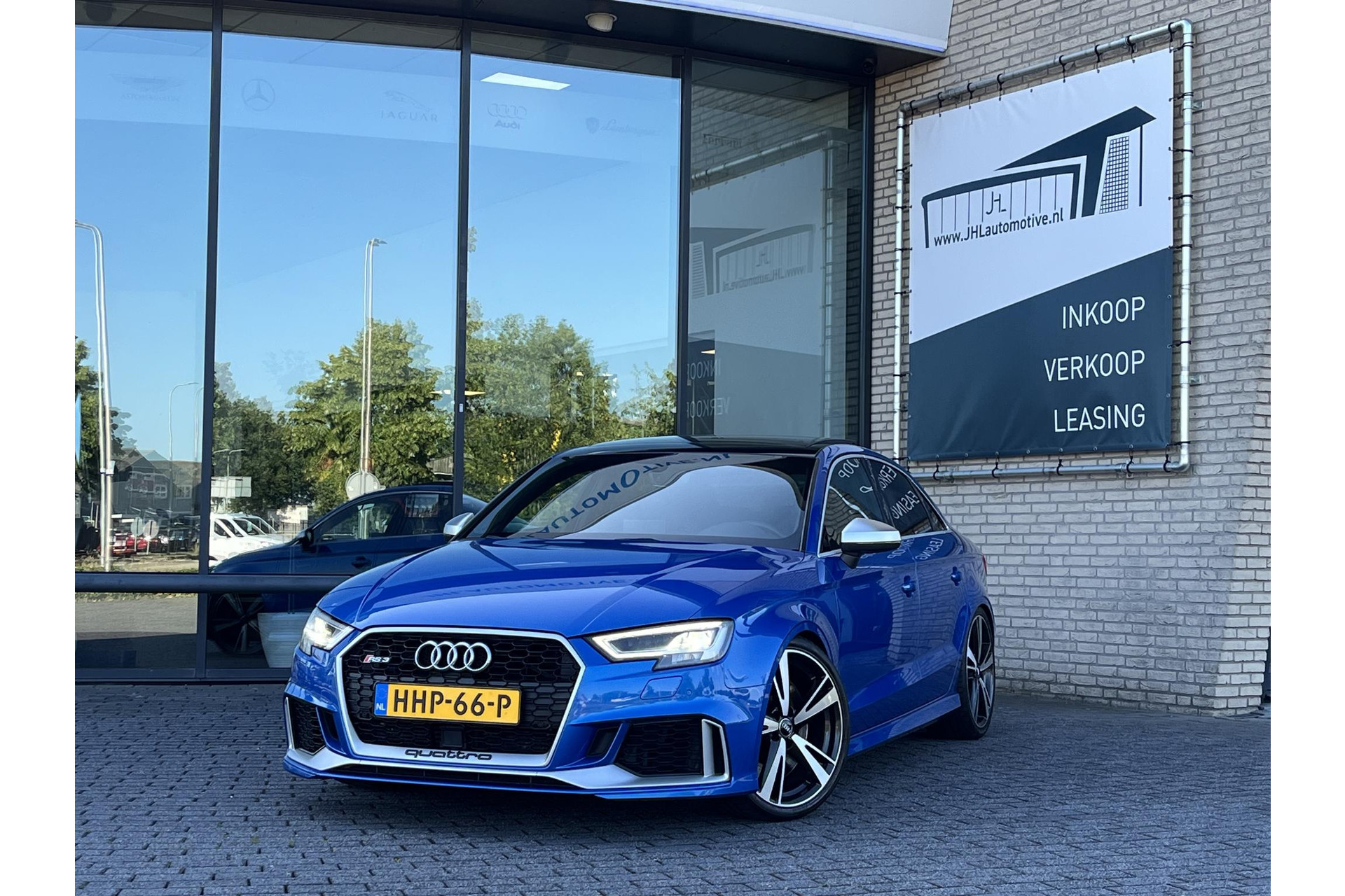 Audi RS3 2.5 TFSI Quattro*PANO*ACC*KW*RS-ZETELS*B&O*CARBON*
